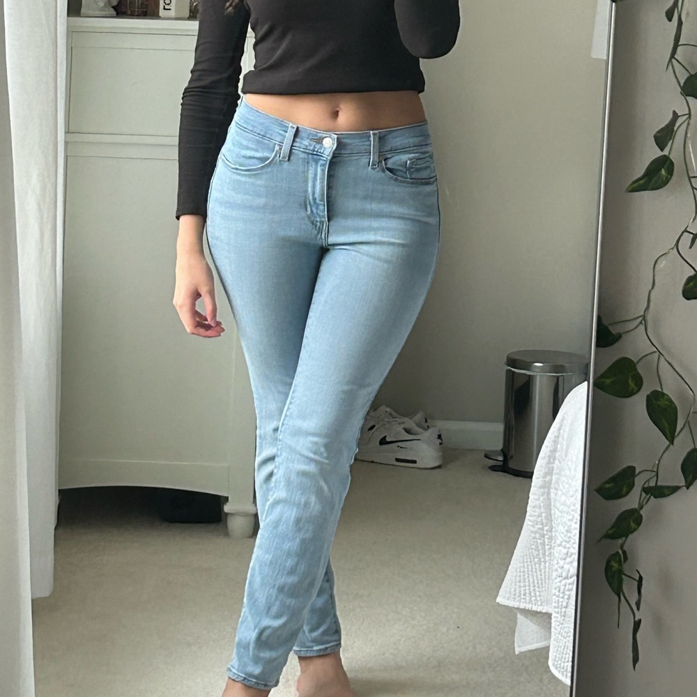 Levi’s classic straight jeans